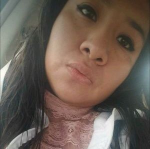 Meet your Posher, Liliana